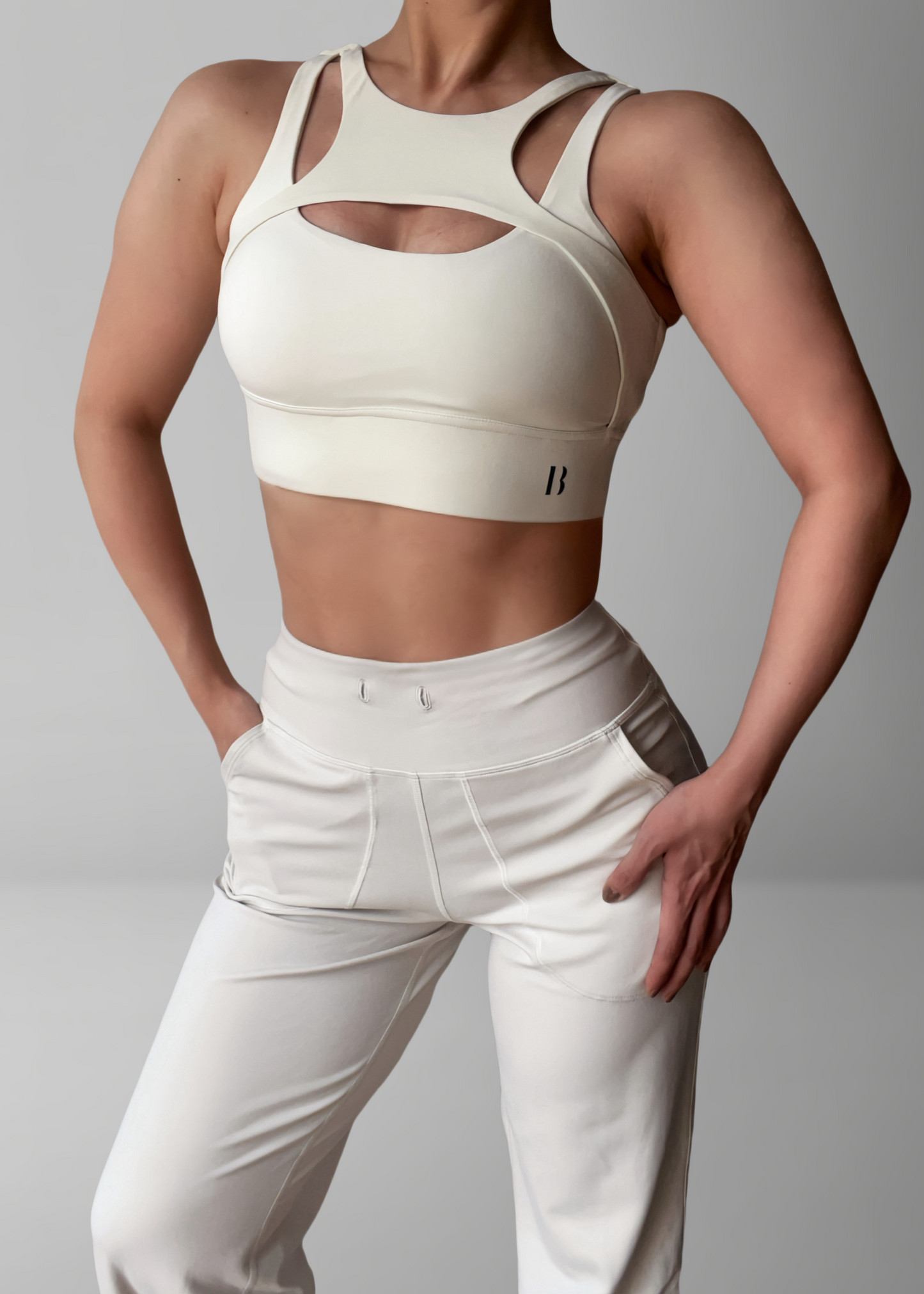 Boujee Dolly active yoga Top (creamy white)