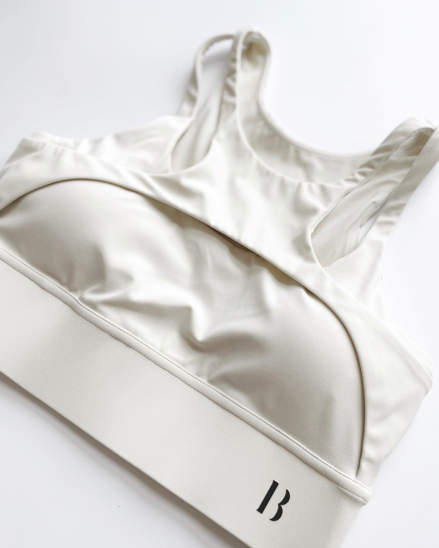 Boujee Dolly active yoga Top (creamy white)